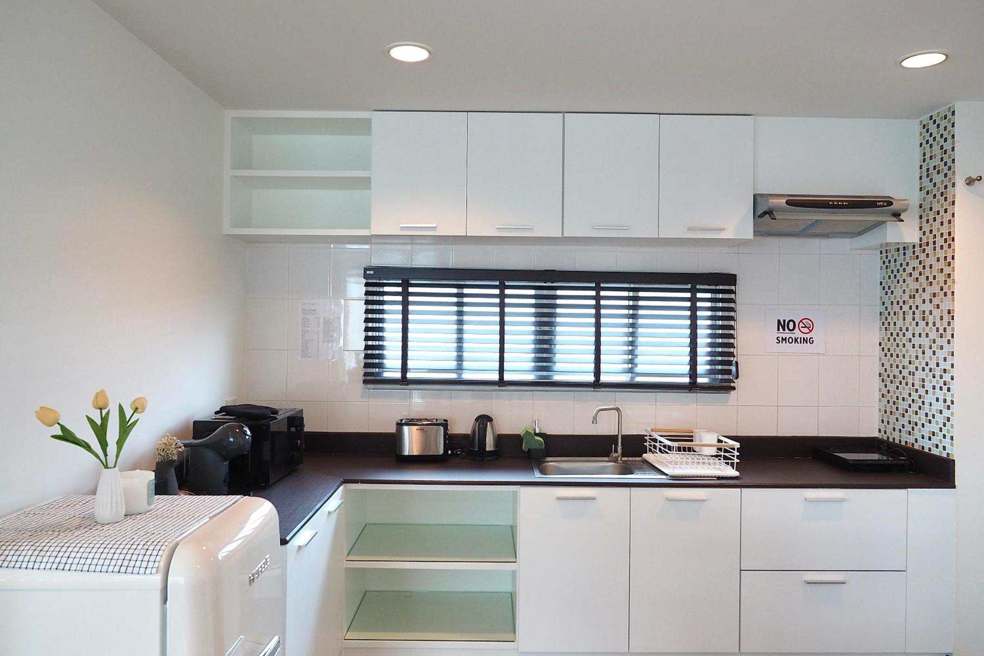 The Beach Bangsaen By Thanthita Next To Wonnapa Beach Free Disney Plus 外观 照片