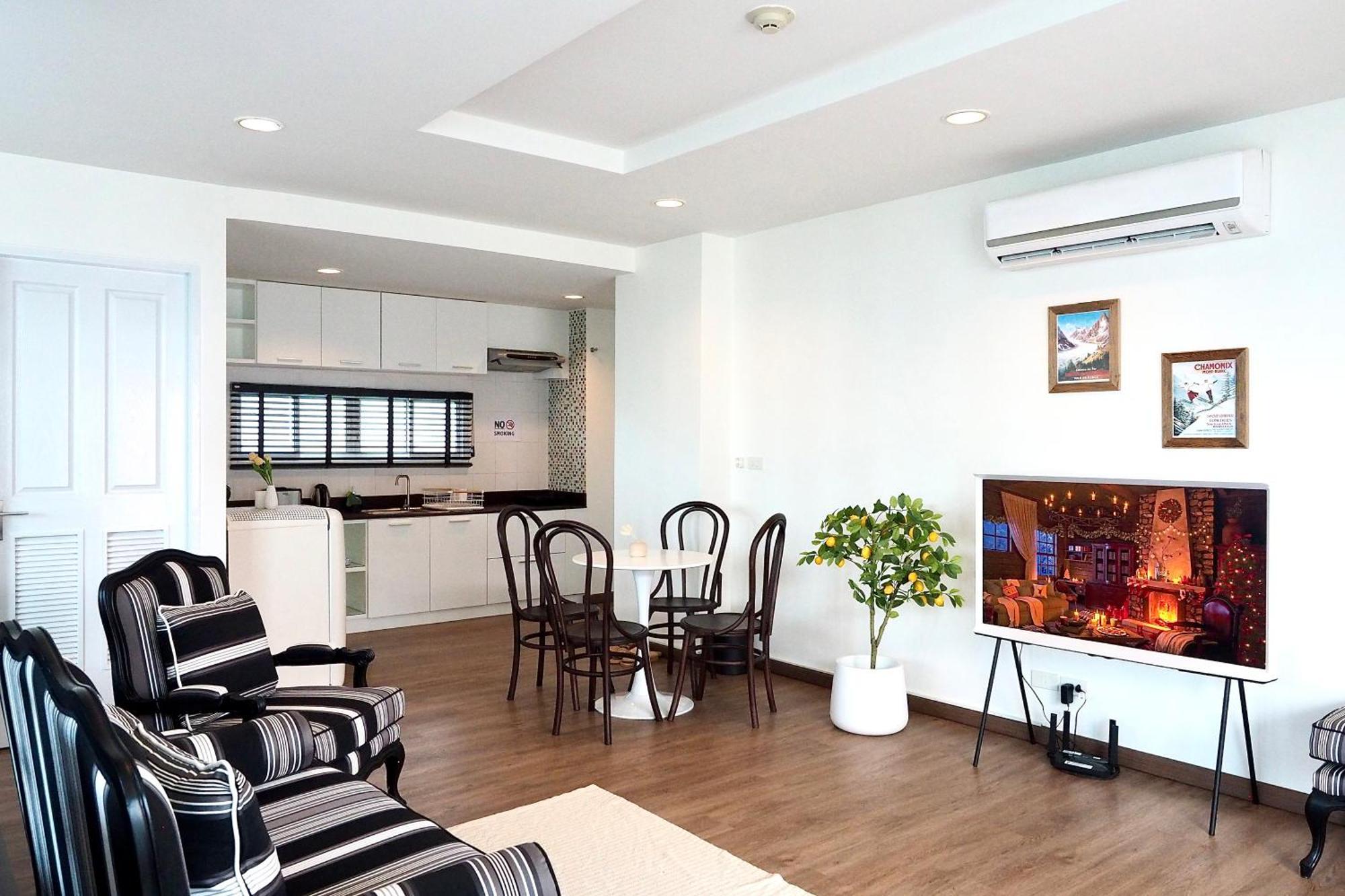 The Beach Bangsaen By Thanthita Next To Wonnapa Beach Free Disney Plus 外观 照片