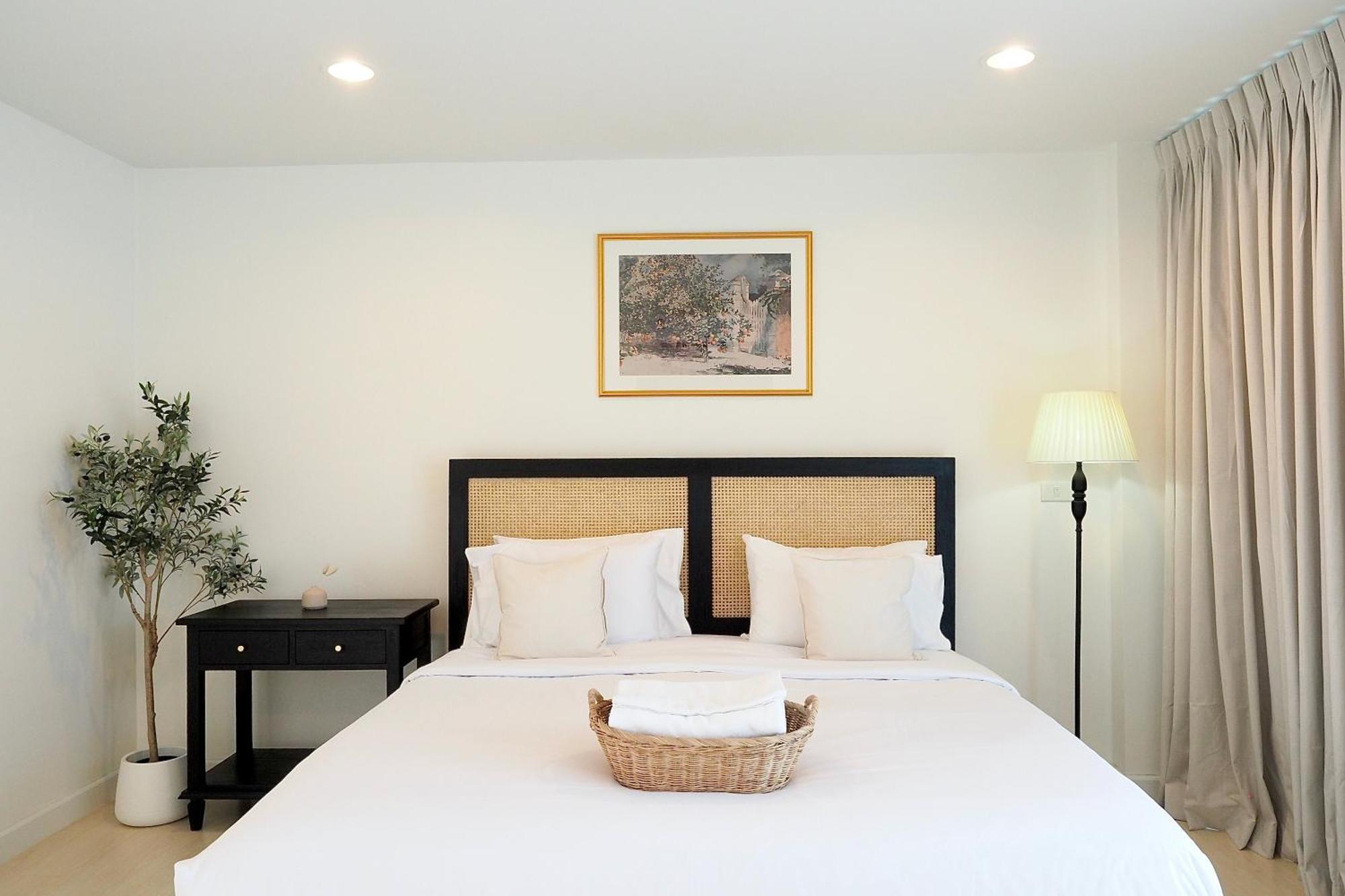 The Beach Bangsaen By Thanthita Next To Wonnapa Beach Free Disney Plus 外观 照片