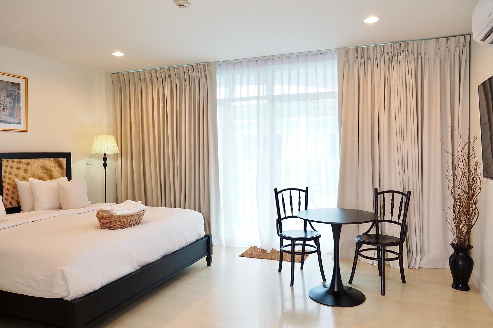 The Beach Bangsaen By Thanthita Next To Wonnapa Beach Free Disney Plus 外观 照片
