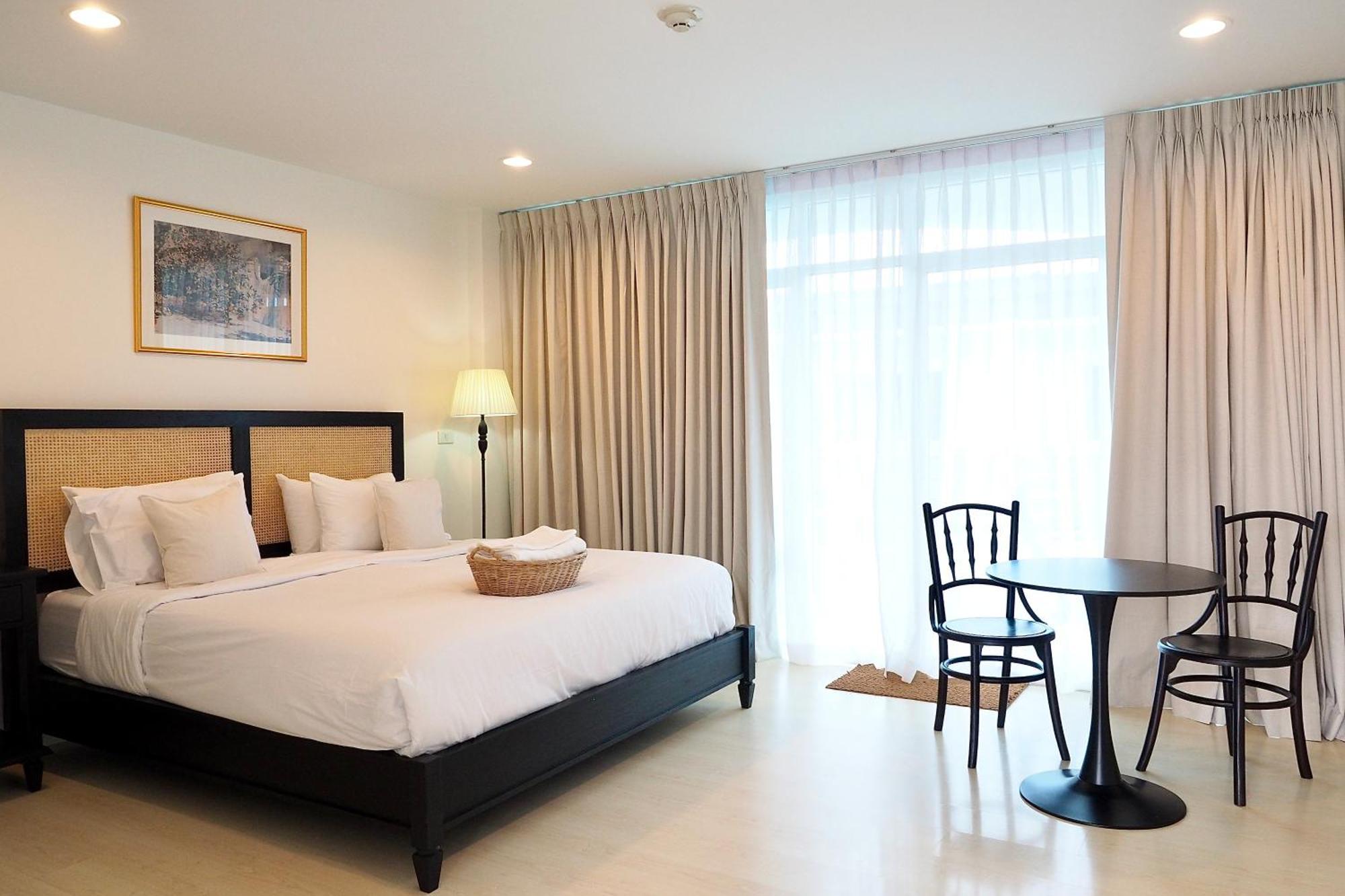 The Beach Bangsaen By Thanthita Next To Wonnapa Beach Free Disney Plus 外观 照片